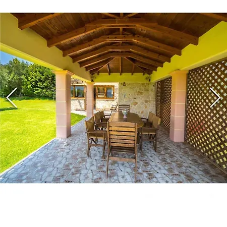 Roula With Private Pool * Marathos