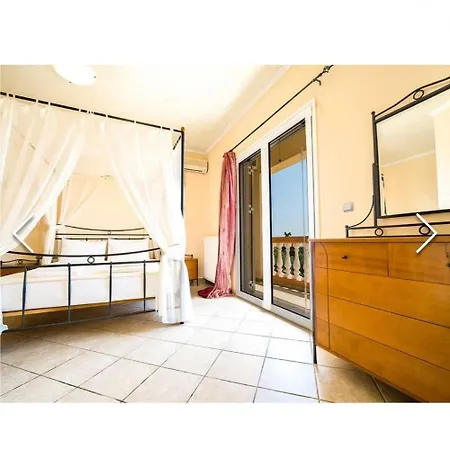 Villa Roula With Private Pool Marathos